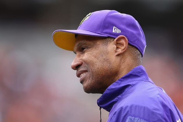 Tedford, Frazier Share Visions for Bucs Schemes