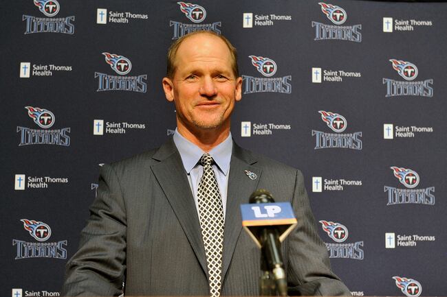 Hi-res-462687009-newly-hired-head-coach-ken-whisenhunt-of-the-tennessee_crop_north