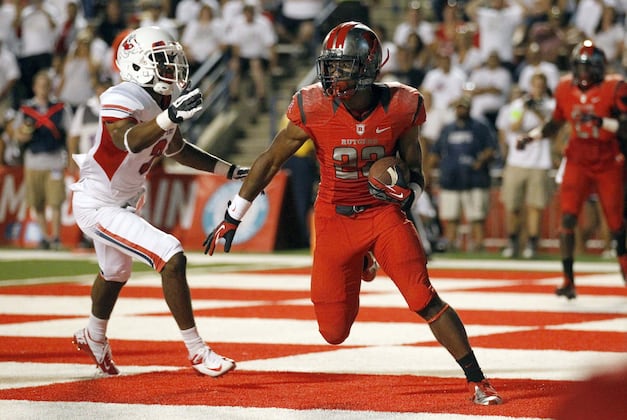 Kyle Flood Says CB Ian Thomas Has to Win Back Teammates' Trust