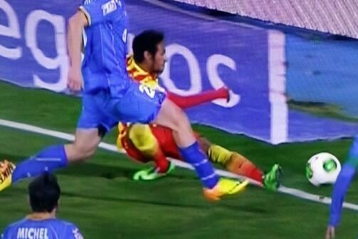 Barcelona's Neymar Injured Against Getafe in Copa Del Rey