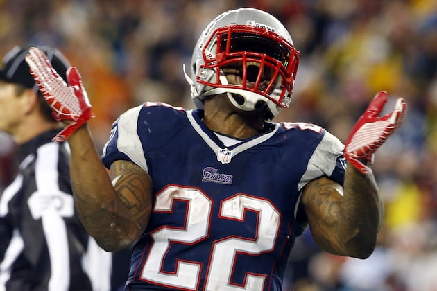 Stevan Ridley Fined $5,250 for Wearing Red Cleats