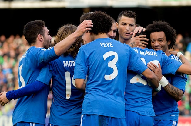 GIF: Cristiano Ronaldo Bicycle-Kick Assist for Alvaro Morata's Real Madrid Goal