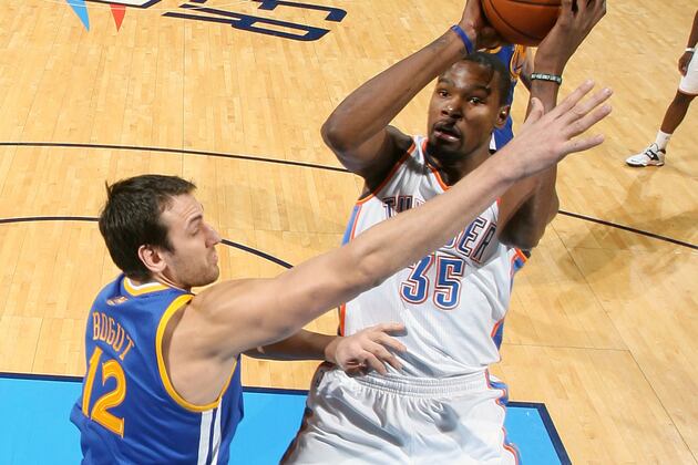 Durant Hangs 54 on Warriors as Thunder Win 127-121