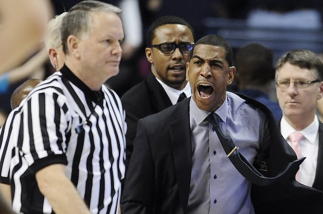 UConn Coach Kevin Ollie Flips His Shit After Uncalled Foul