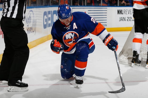 Okposo Gives Islanders Shootout Win Against Flyers