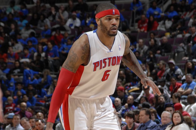 Josh Smith Suggests Pistons Share More, Help Each Other out