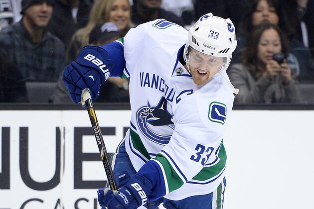 Canucks Prepared to Play Without Sedin, Torts