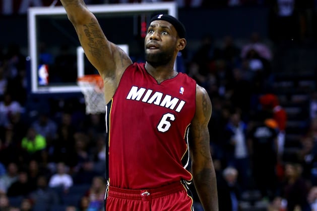 LeBron James Picks Denver Broncos to Win Super Bowl XLVIII