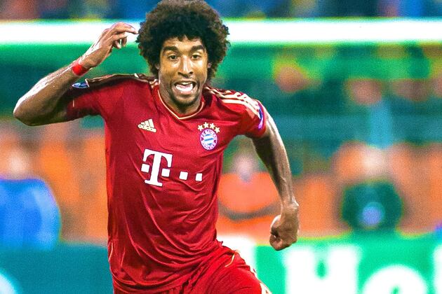 Dante Hints at Manchester United Move as Red Devils Search for Defensive Help