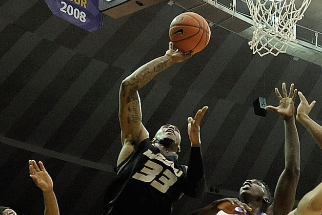 LSU Downs Missouri 77-71