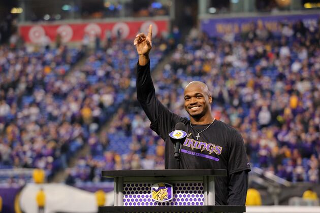 Adrian Peterson Is Star NFL Players Would Most Love to See in Super Bowl