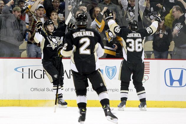 Defenseman Niskanen Shaping His Best Season
