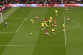 GIF: Hernandez Redeems David De Gea Howler for Manchester United vs. Sunderland