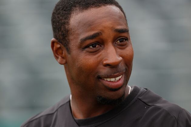 Dodgers Sign Chone Figgins to Minor League Deal with Spring Invite