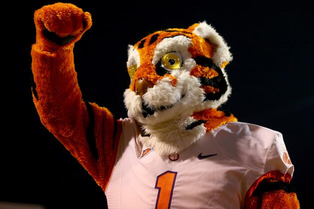 Calm Down Fans, Thursday Night College Football Games Are Great for the Sport