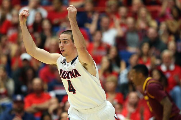 Gritty Point Guard T.J. McConnell Has Helped Arizona Reach No. 1