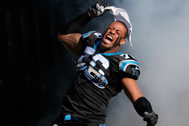 Panthers DE Greg Hardy Says Contract Situation Hasn't Changed