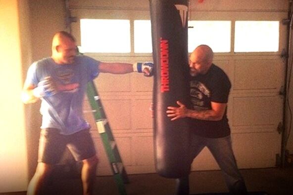 Chuck Liddell Comeback? Coach Posts Provocative Training Photo Online