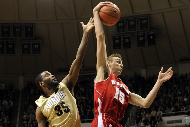 Purdue Men's Basketball: Cold Shooting Boilers Fall to Badgers