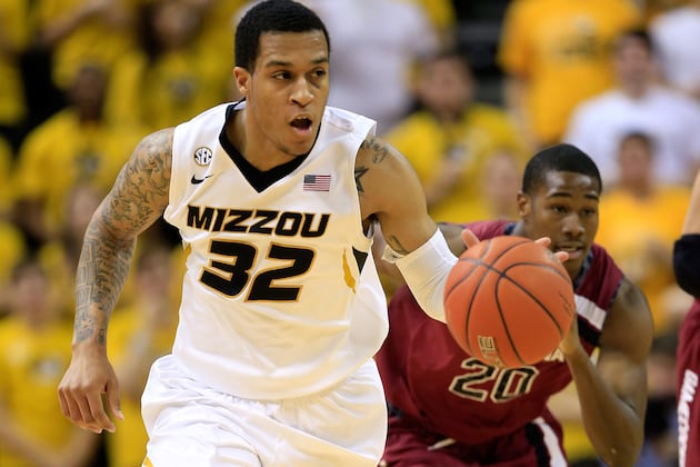 Missouri Beats South Carolina 82-74