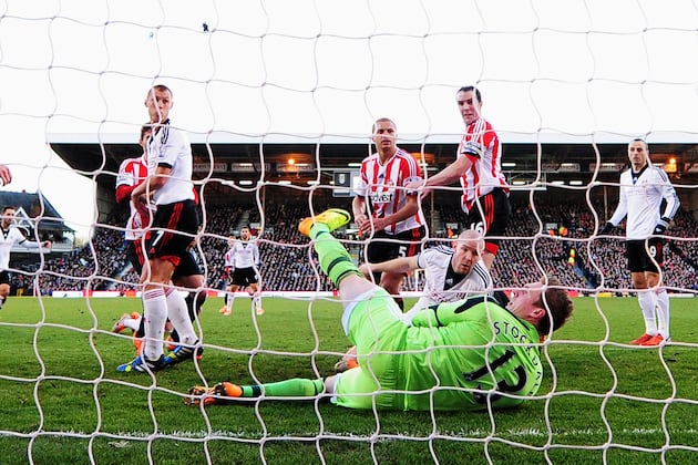 Fulham Ring the Changes for Blades Tie