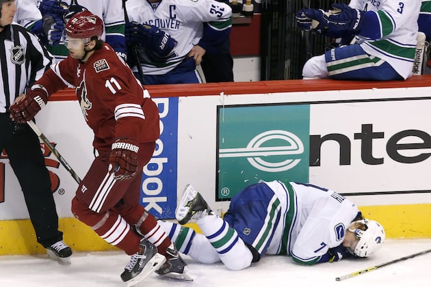 Canucks' Weise Says Hanzal 'Might Have to Answer the Bell'
