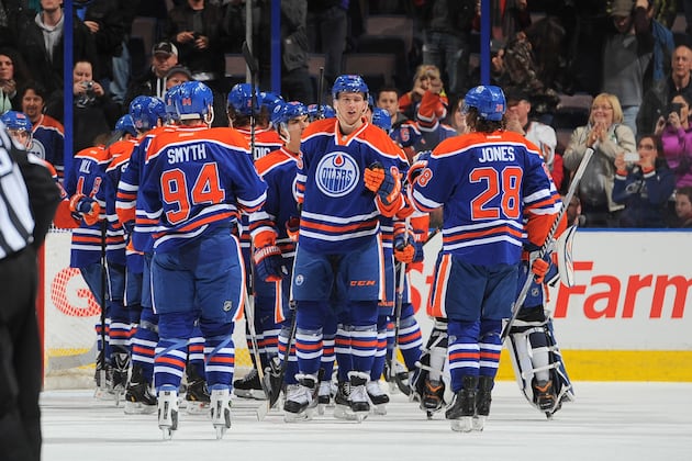 Oilers Beat Predators 5-1, Snaps 6-Game Skid