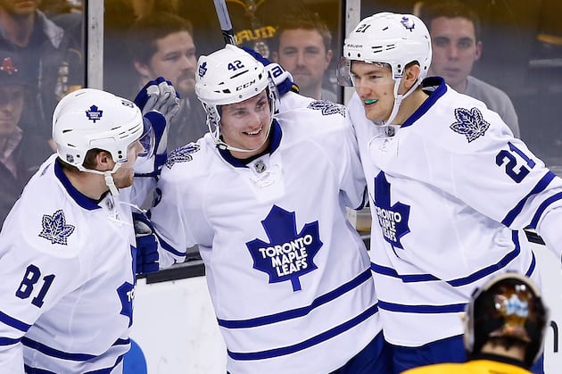 Maple Leafs Expect Kessel, Van Riemsdyk to Face Lightning