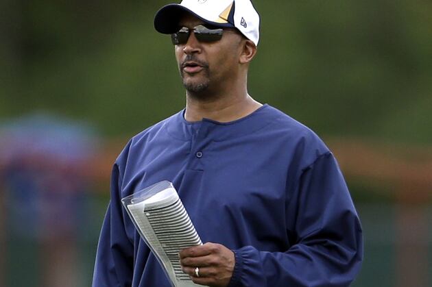 Rams Part Ways with Defensive Coordinator Tim Walton