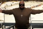 Image: Cee-Lo Gives Fans Double Bird at Yankee Stadium