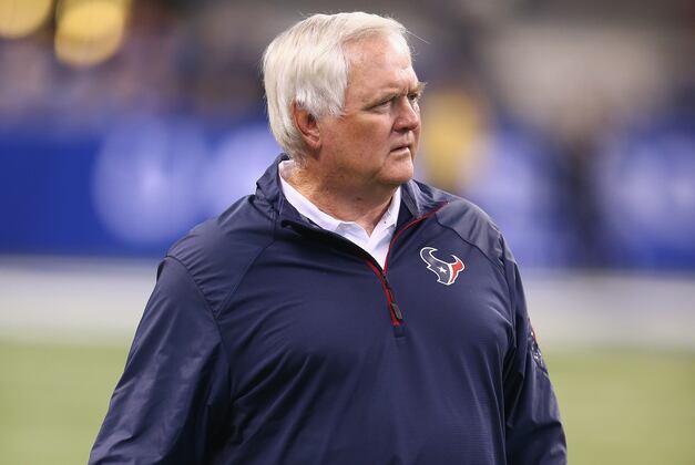 Unlikely to Coach During 2014 Season, Wade Phillips...