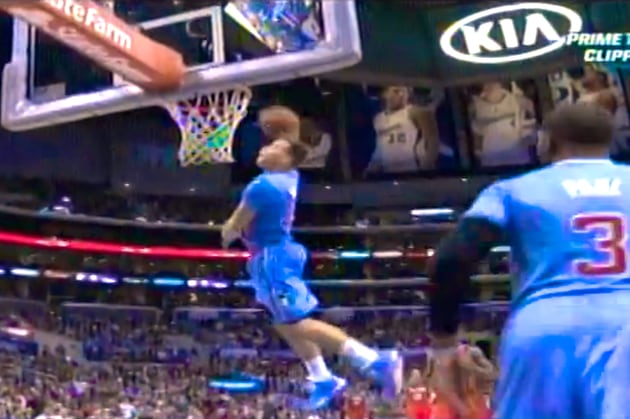 Blake Griffin Dunks Back-to-Back Alley-Oop Windmills