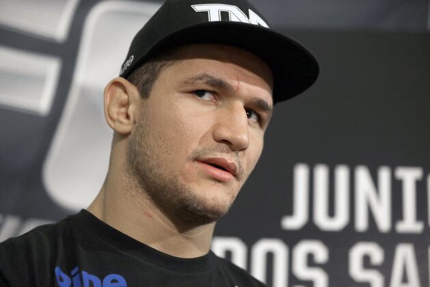 Junior Dos Santos to Nova Uniao: How the Move Could Help His Game