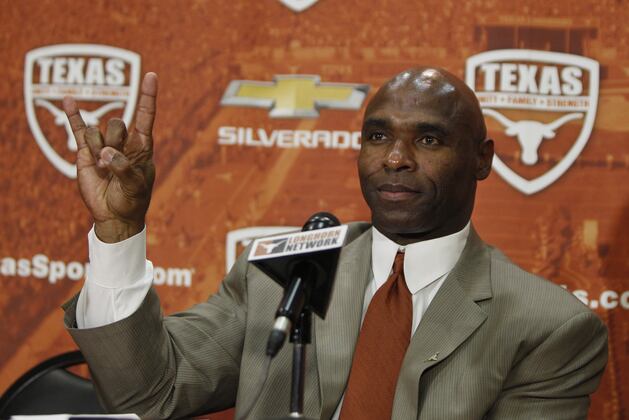 Texas Football: What Longhorns Must Do to out-Recruit Texas A&M in 2015