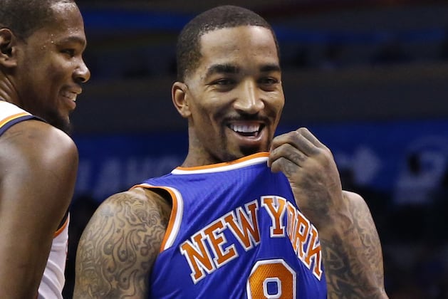Smith Has Fracture in Cheekbone, Will Wear Mask