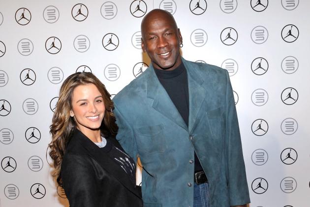 Michael Jordan S Wife Yvette Gives Birth To Twin Daughters Bleacher Report