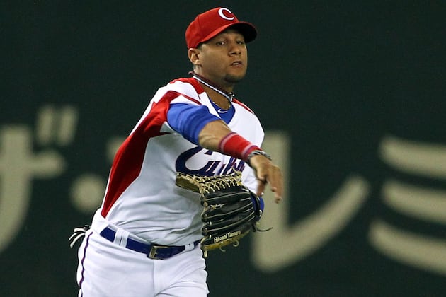 Full Scouting Report for Dodgers' New Cuban Shortstop Erisbel Arruebarruena