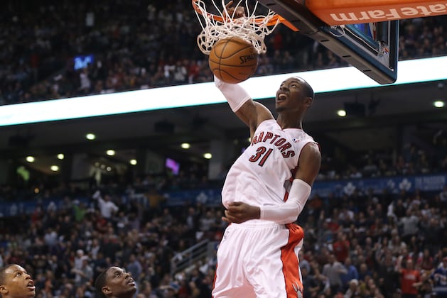 NBA Slam Dunk Contest 2014: Stars Who Will Throw Down the Most Surprising Dunks