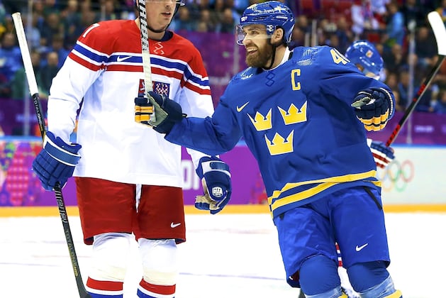 Henrik Zetterberg Injury: Updates on Red Wings Star's Back and Return
