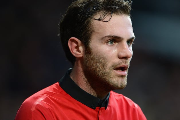 Juan Mata Hopes Manchester United Will Get Boost in Dubai, Stops for Selfies