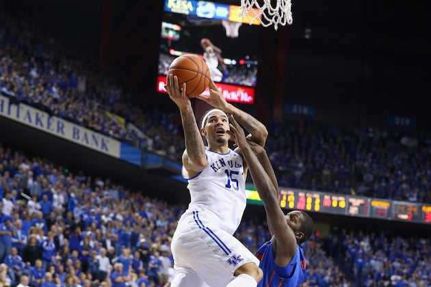 Florida Doesn't Buckle Down the Stretch, Tops Kentucky 69-59 at Rupp