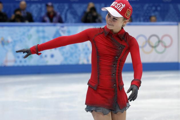 Yulia Lipnitskaya Photos Photos - Figure Skating - Winter 