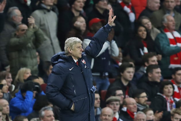 Pep Guardiola Supports Arsenal Boss Arsene Wenger in Row with Jose Mourinho