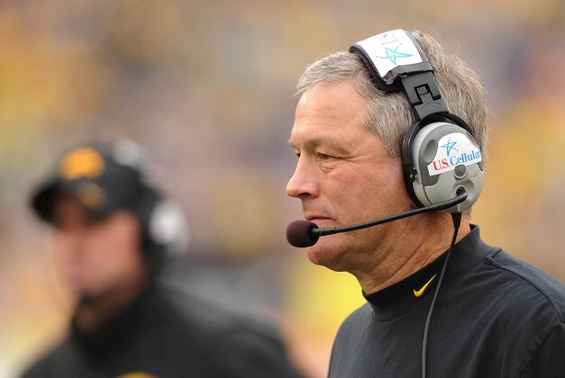 Iowa's Failure to Sign Top Offensive Linemen Is Baffling