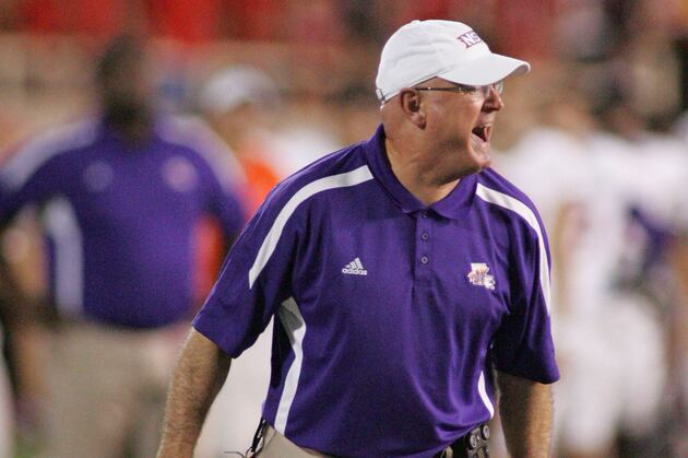 Kentucky Wildcats Football: Replacing Peveto