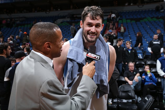 Timberwolves' Love Notches 8th Straight 25-Point, 10-Rebound Game