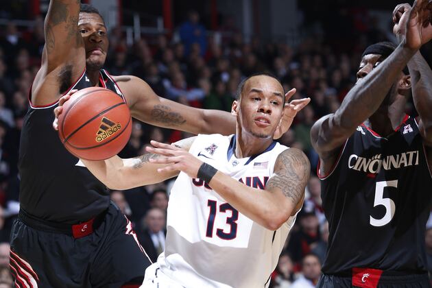 Napier Blames Chicken Wings for Being Winded