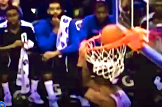 Tyson Chandler Goaltends His Own Dunk