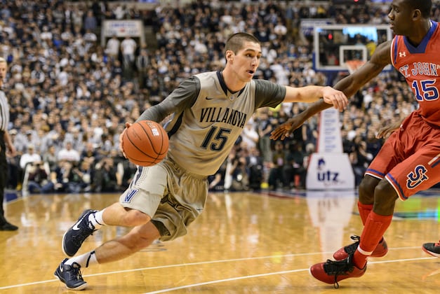 No. 9 Villanova Survives St. John's 57-54