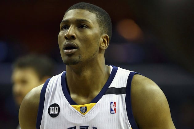 Hawk to Sign Dexter Pittman to 10-Day Contract